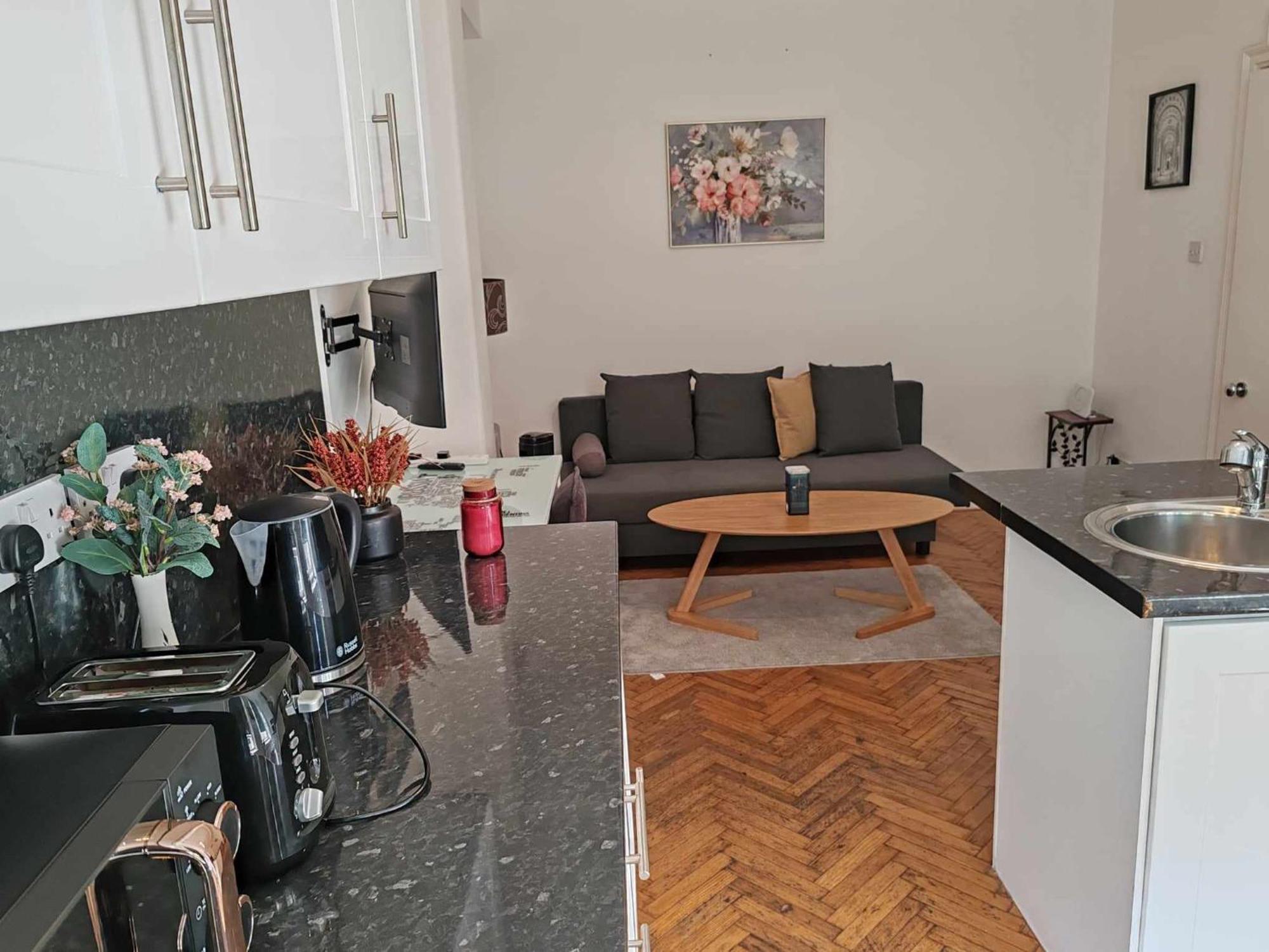 One Bedroom Apartment By Bayswater, Hyde Park Londra Dış mekan fotoğraf