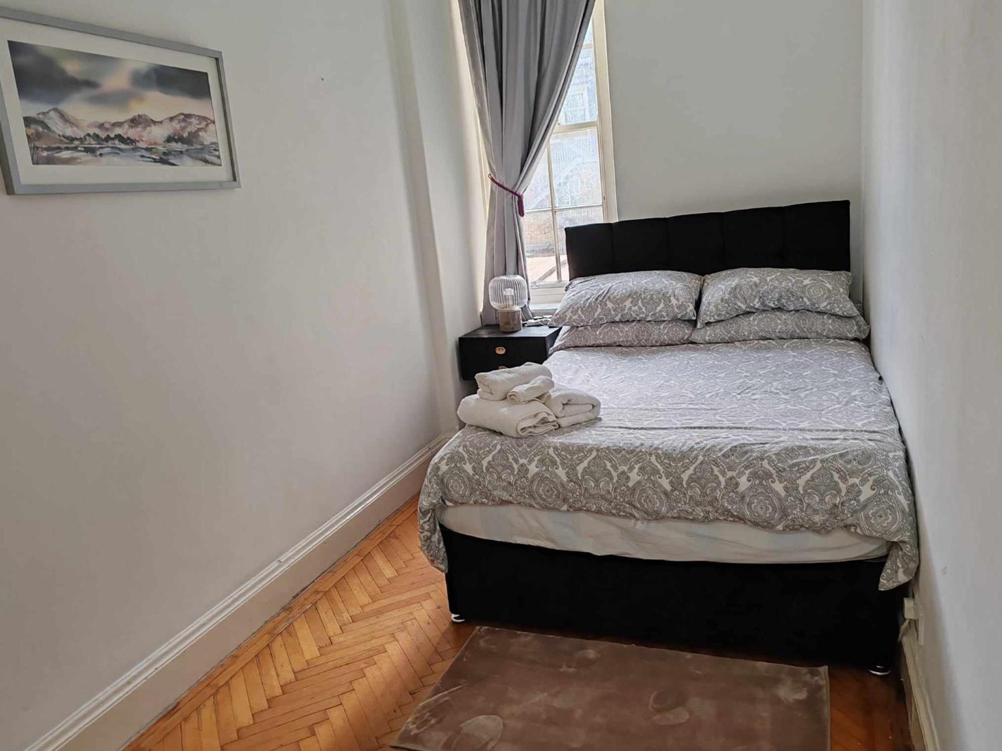 One Bedroom Apartment By Bayswater, Hyde Park Londra Dış mekan fotoğraf