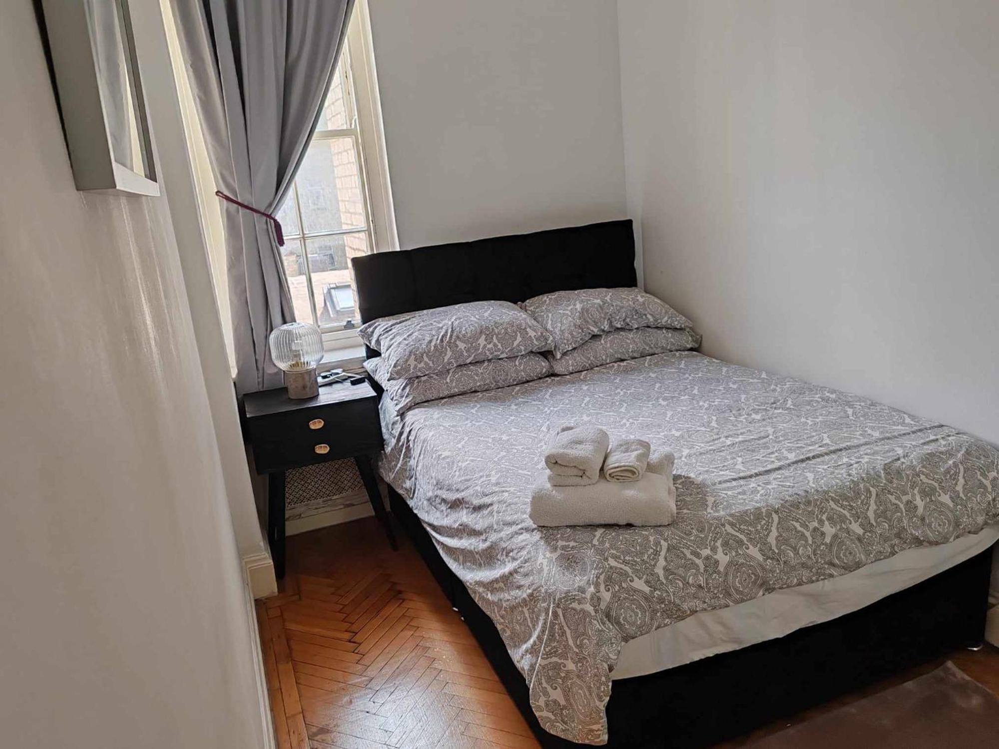 One Bedroom Apartment By Bayswater, Hyde Park Londra Dış mekan fotoğraf